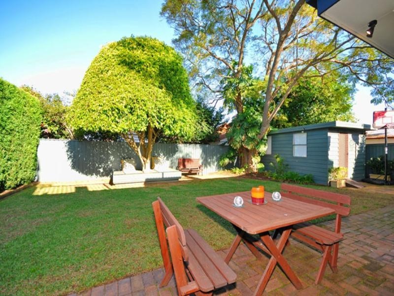 38 Glover Street, Willoughby NSW 2068