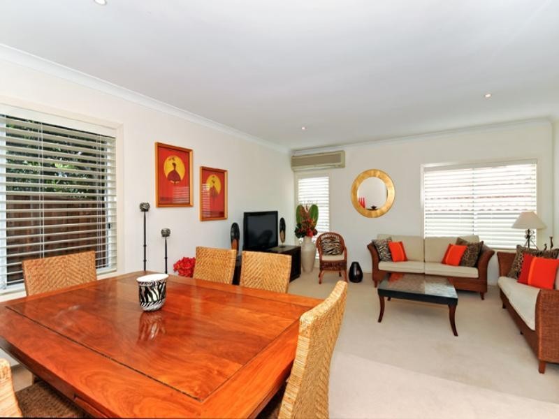 2a Megalong Avenue, Willoughby NSW 2068