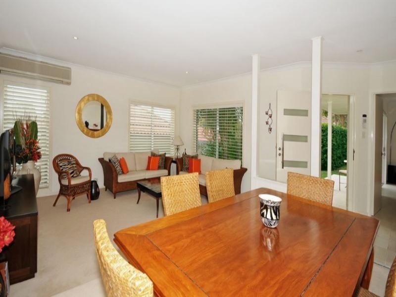 2a Megalong Avenue, Willoughby NSW 2068