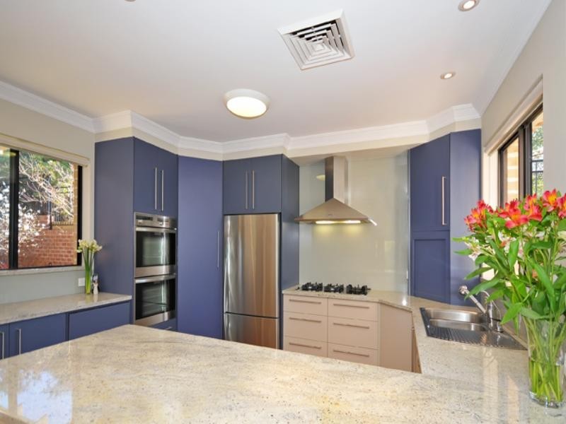 12A Victoria Avenue, Willoughby NSW 2068