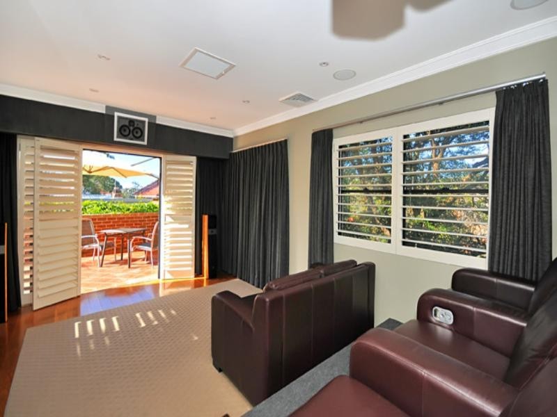 12A Victoria Avenue, Willoughby NSW 2068