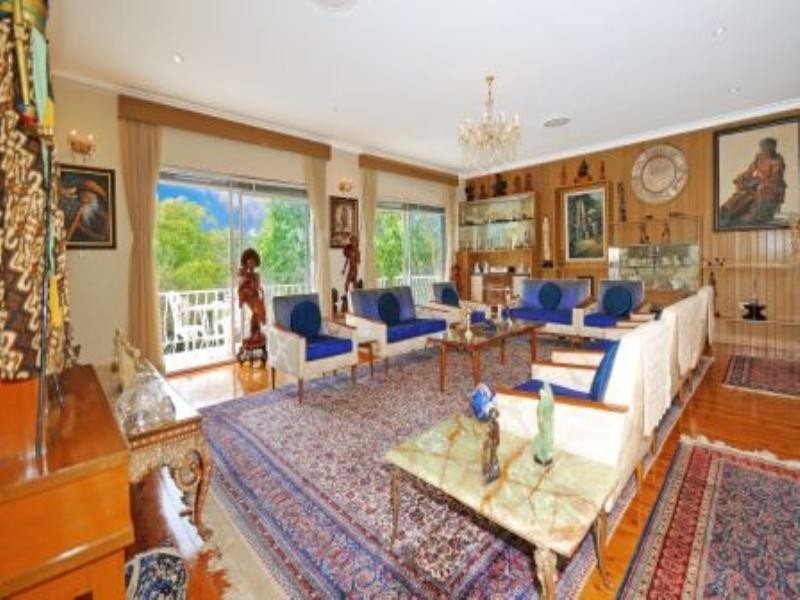 27 Covelee Circuit, Middle Cove NSW 2068