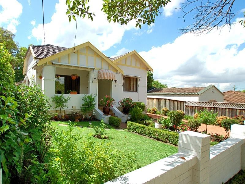 1 Kalgoorlie Street, Willoughby NSW 2068