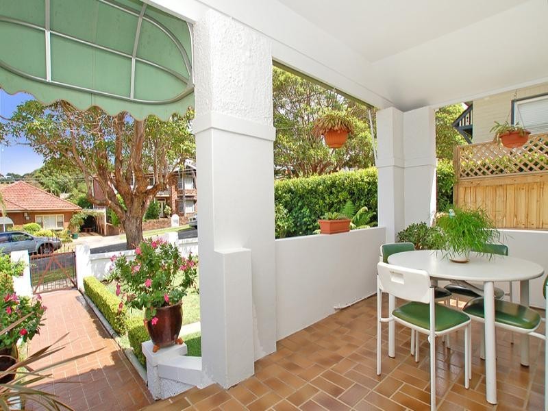 1 Kalgoorlie Street, Willoughby NSW 2068