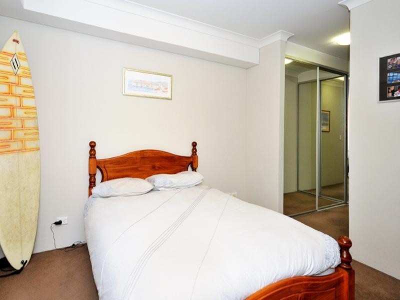 2/26 Eric Road, Artarmon NSW 2064