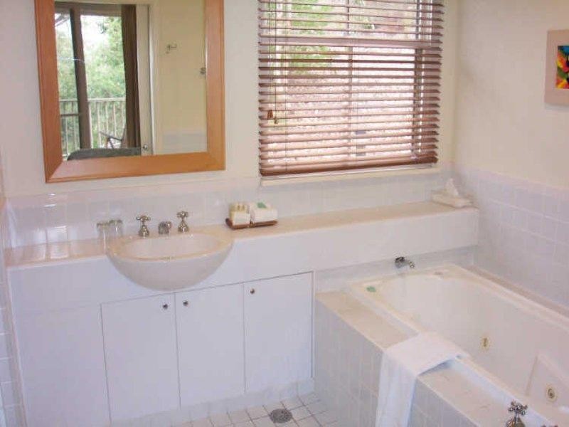 648/Cnr McDonald Ave & Thompson Roads, Pokolbin NSW 2320