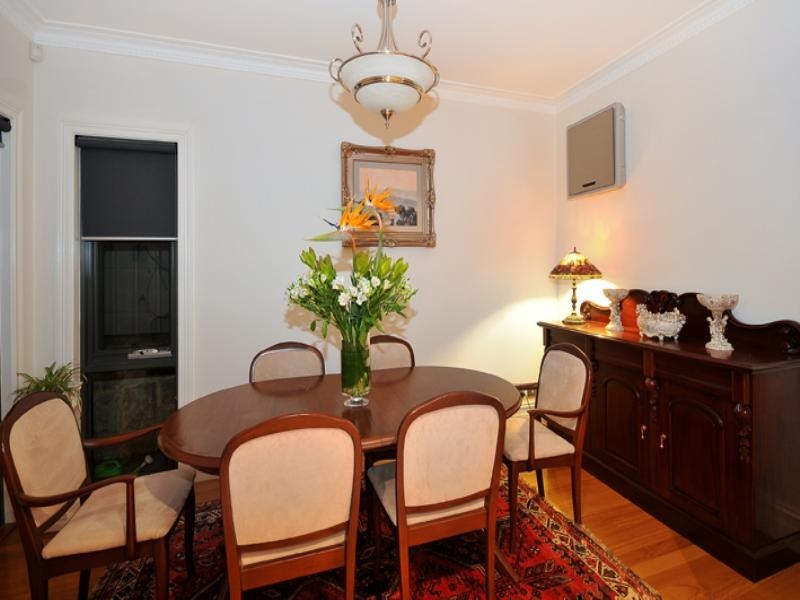 1 Pendey Street, Willoughby NSW 2068