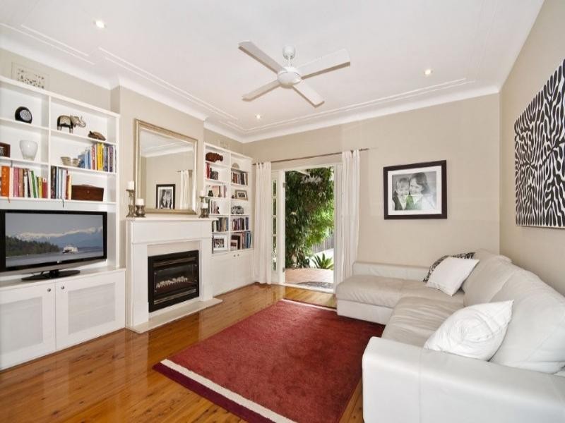 8 Ferndale Street, Chatswood NSW 2067