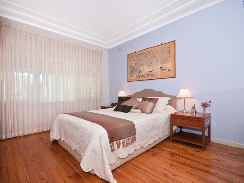 10 Ferndale Street, Chatswood NSW 2067