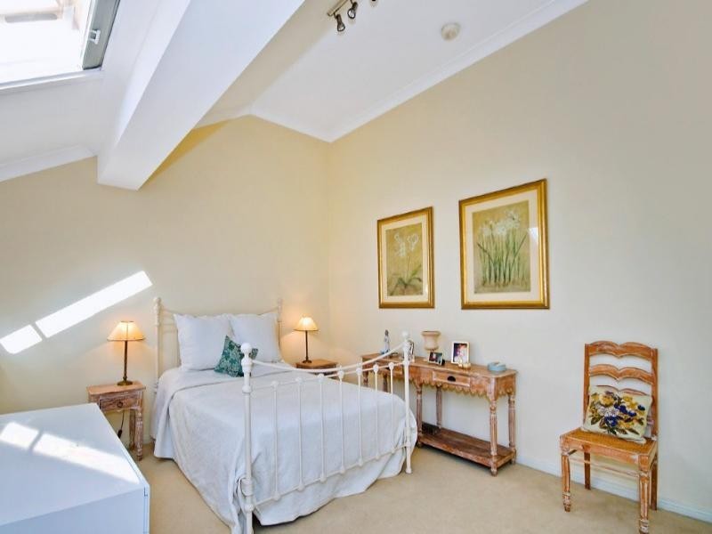 15/207 Willoughby Road, Naremburn NSW 2065