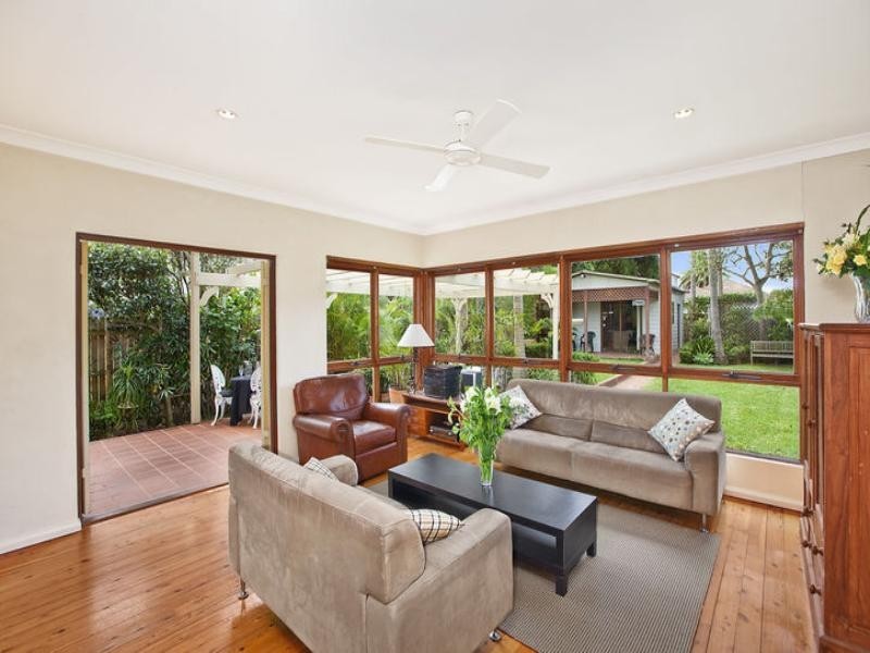 61 Third Avenue, Willoughby NSW 2068