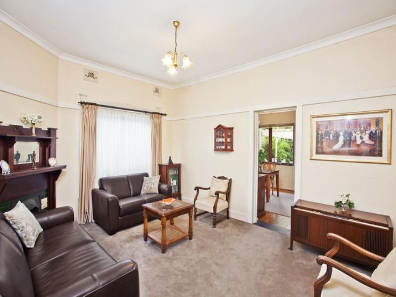 61 Third Avenue, Willoughby NSW 2068