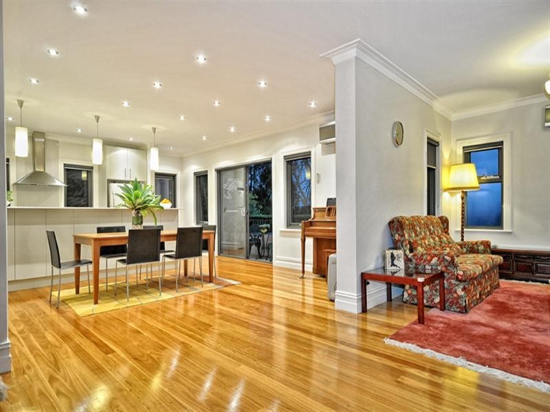 1 Pendey Street, Willoughby NSW 2068