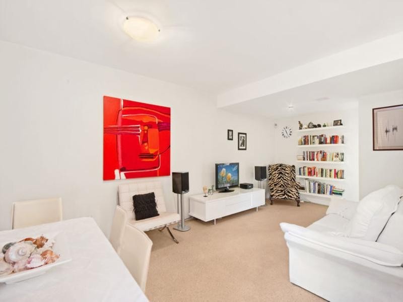 8/5-11 Benton Avenue, Artarmon NSW 2064