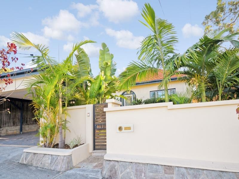 148 Eastern Valley Way, Willoughby NSW 2068