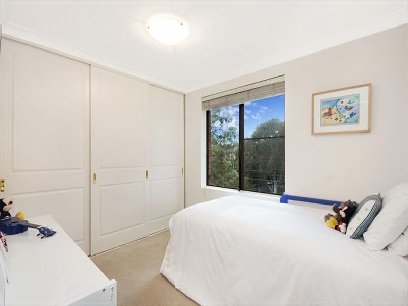 8/1-3 Church Street, Willoughby NSW 2068