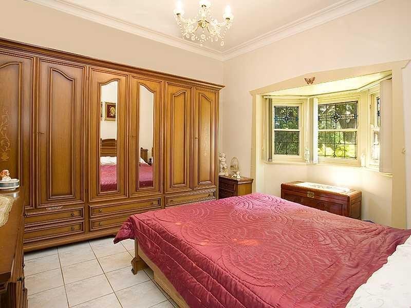 221 Penshurst Street, Willoughby NSW 2068