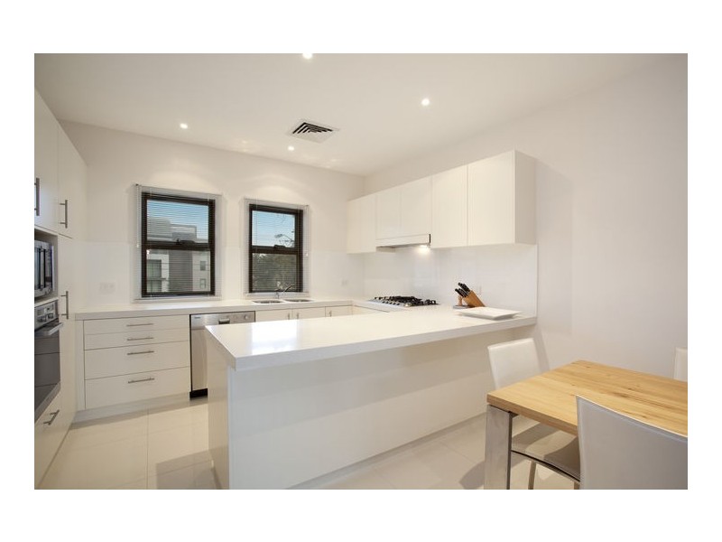 303/2A Grosvenor Road, Lindfield NSW 2070