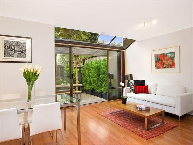 11/10 Eric Road, Artarmon NSW 2064