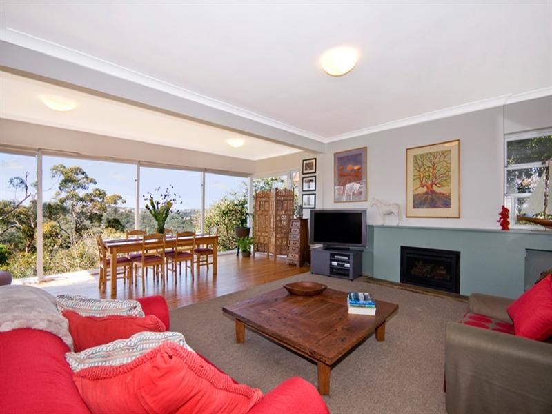 31 Height Crescent, Middle Cove NSW 2068