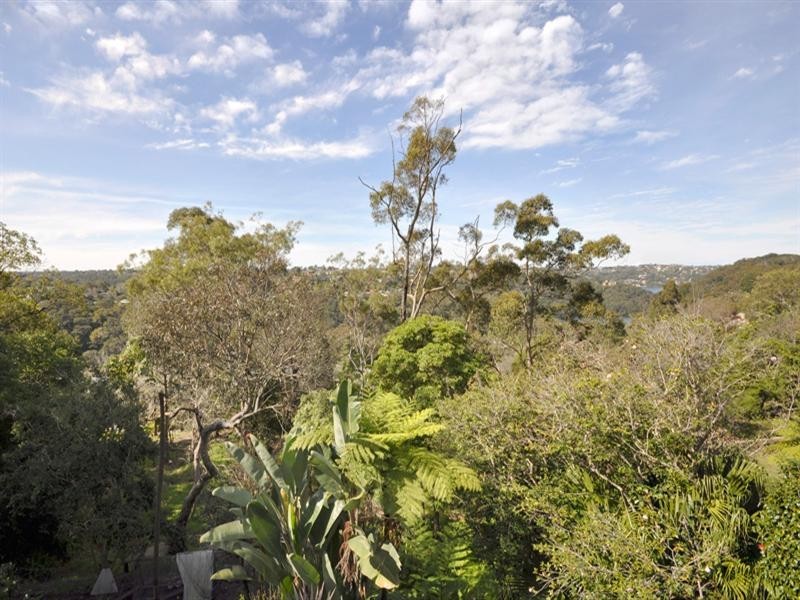 31 Height Crescent, Middle Cove NSW 2068