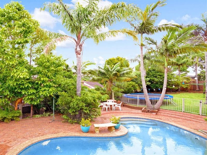 37 Roscommon Crescent, Killarney Heights NSW 2087