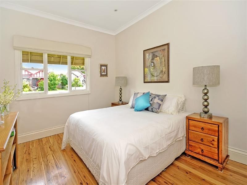 15 Fourth Avenue, Willoughby NSW 2068