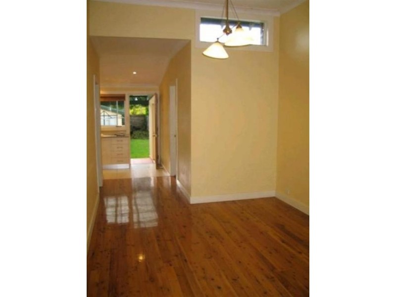 10 Crabbes Avenue, Willoughby NSW 2068