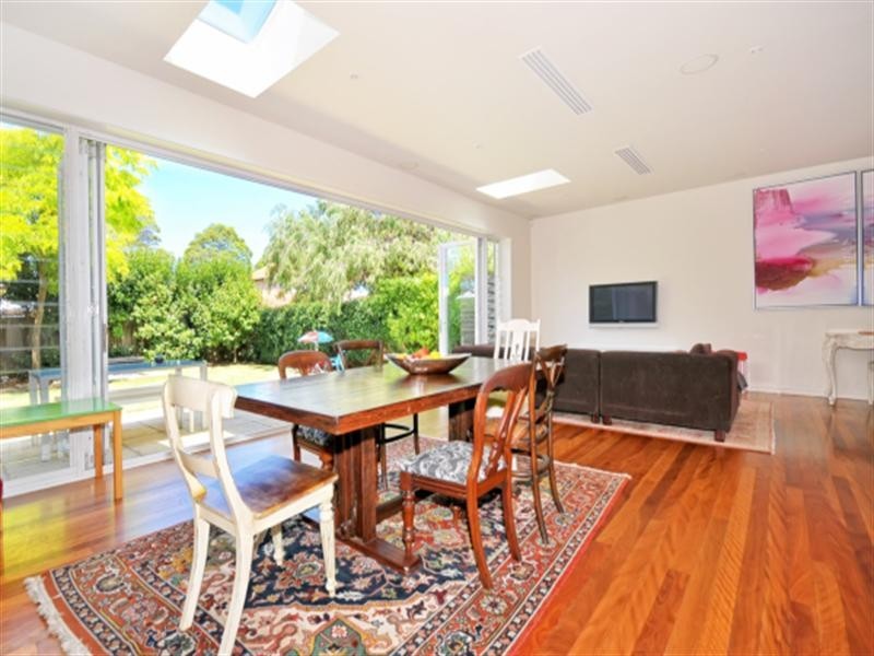 16 Cambridge Street, Willoughby NSW 2068