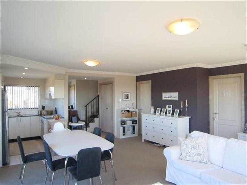 6/240 Penshurst Street, Willoughby NSW 2068