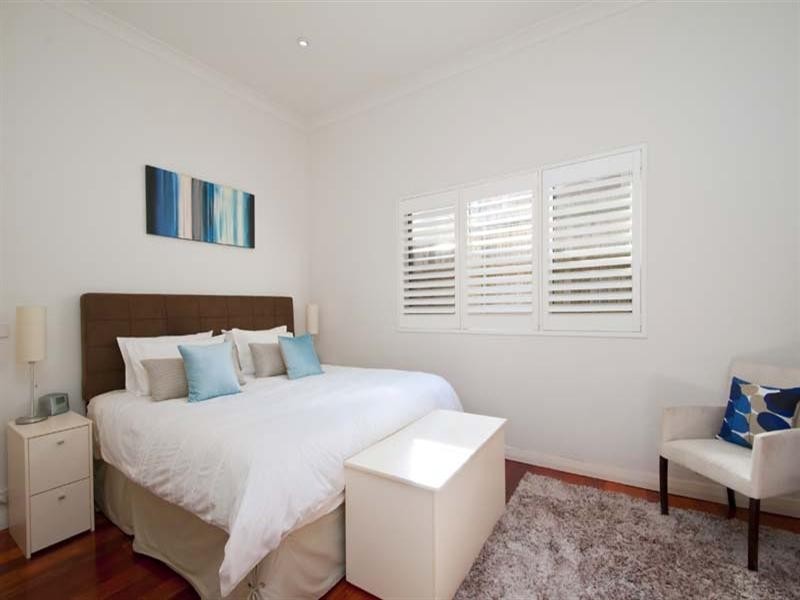 19 Kalgoorlie Street, Willoughby NSW 2068