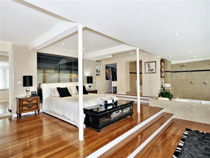 74 The Bulwark, Castlecrag NSW 2068