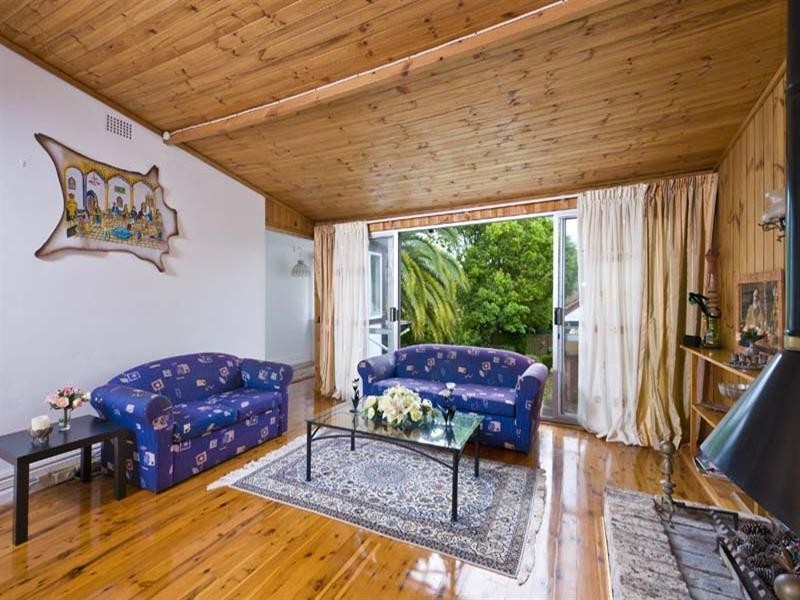 17 Cobar Street, Willoughby NSW 2068