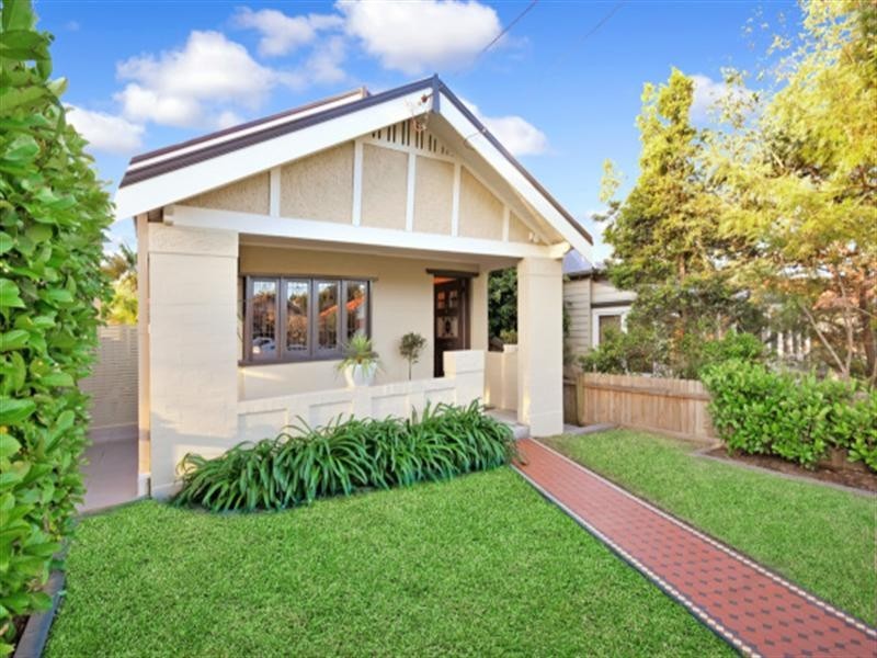 32 Hector Road, Willoughby NSW 2068