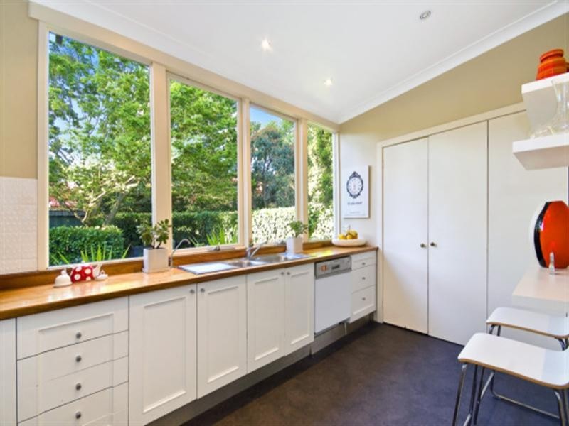 32 Hector Road, Willoughby NSW 2068