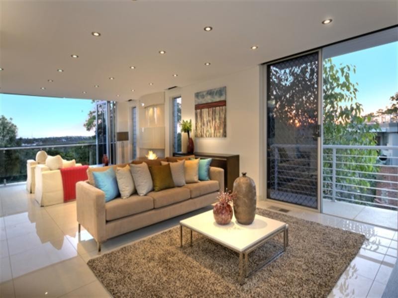 137 Melwood Avenue, Killarney Heights NSW 2087