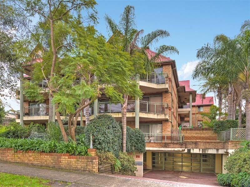 12/1-5 Penkivil Street, Willoughby NSW 2068