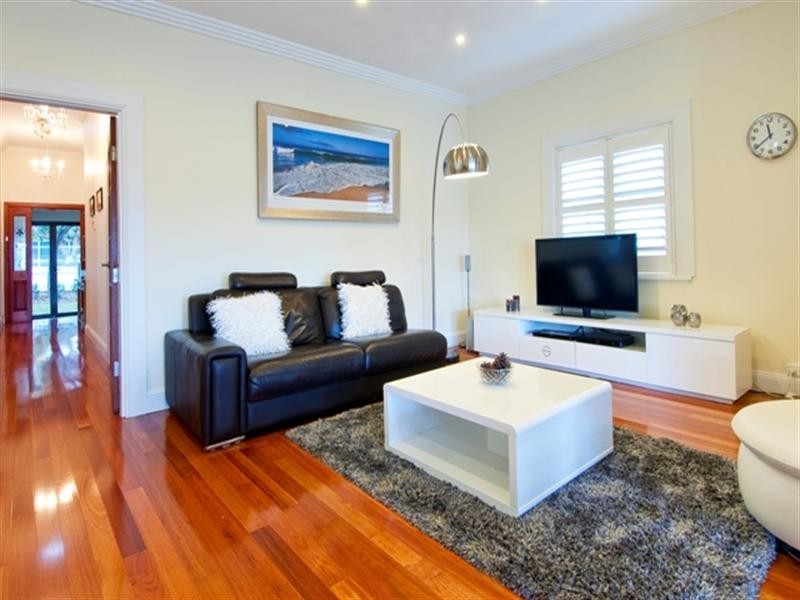 37 Boundary Street, Roseville NSW 2069