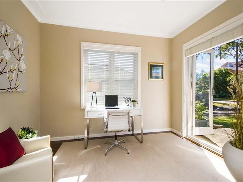 8 The Lee, Middle Cove NSW 2068