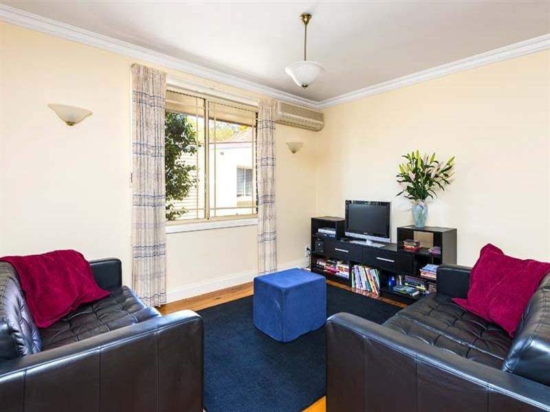 25 Chaleyer Street, Willoughby NSW 2068