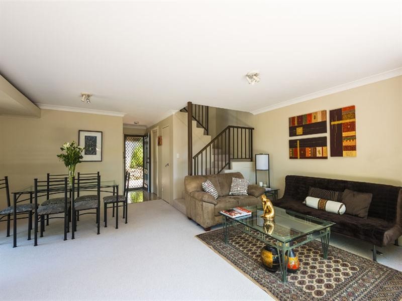 9/10-12 Eric Road, Artarmon NSW 2064