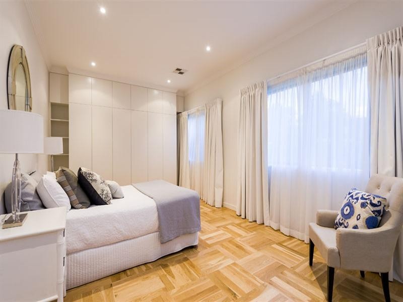 33 William Street, Roseville NSW 2069