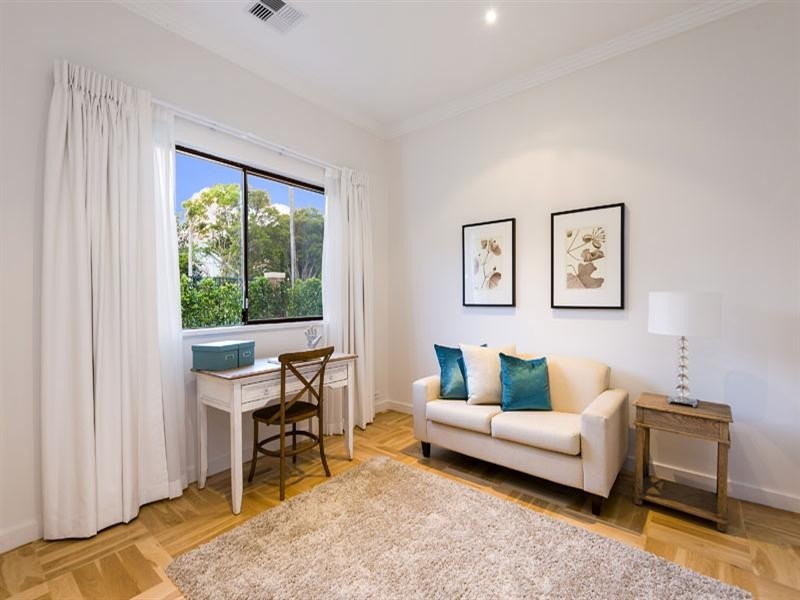 33 William Street, Roseville NSW 2069