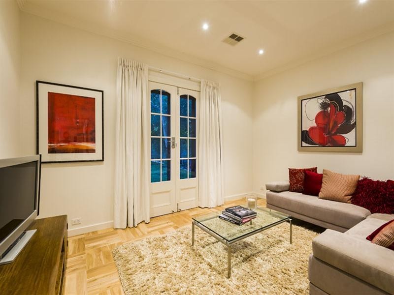 33 William Street, Roseville NSW 2069