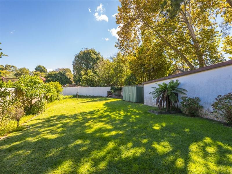 2 Windsor Road, Willoughby NSW 2068