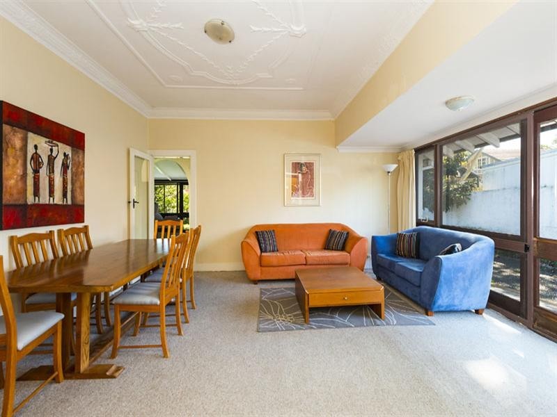 2 Windsor Road, Willoughby NSW 2068