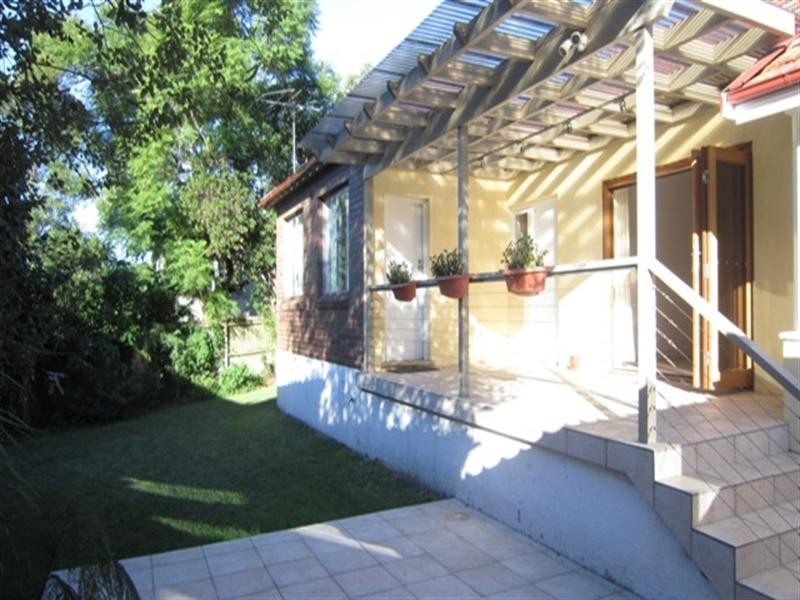 141 Eastern Valley Way, Castlecrag NSW 2068