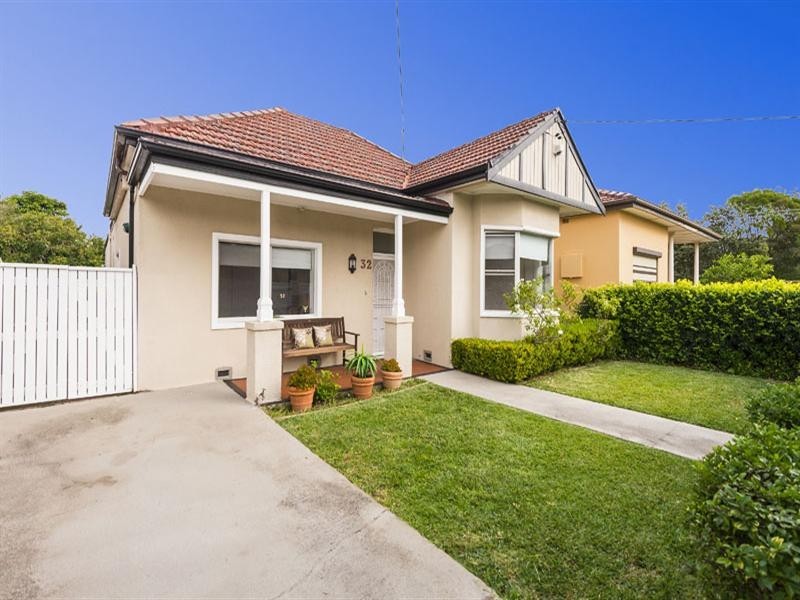 32 Eaton Street, Willoughby NSW 2068