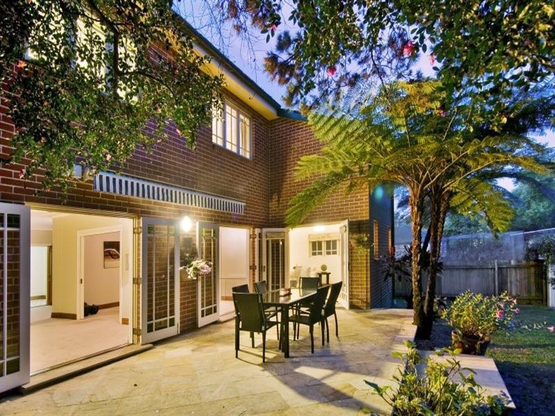 18 Edinburgh Road, Willoughby NSW 2068