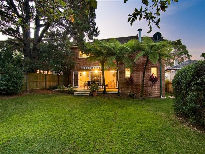 18 Edinburgh Road, Willoughby NSW 2068